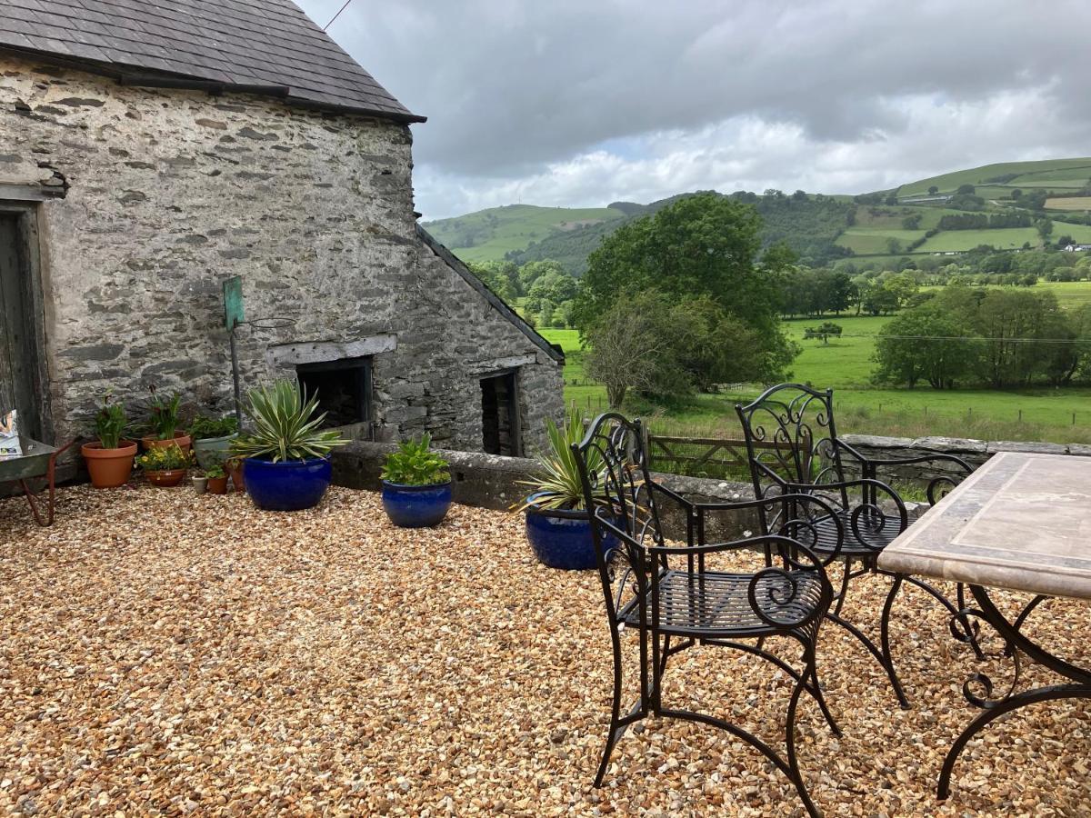 Hares Hideaway At Coed Moelfa Bed & Breakfast Corwen Exterior photo