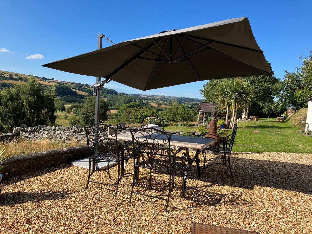 Hares Hideaway At Coed Moelfa Bed & Breakfast Corwen Exterior photo